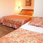 Milton Otel *