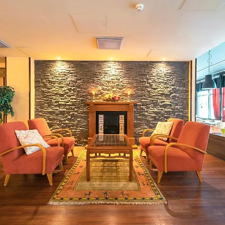 Milton Hotel
